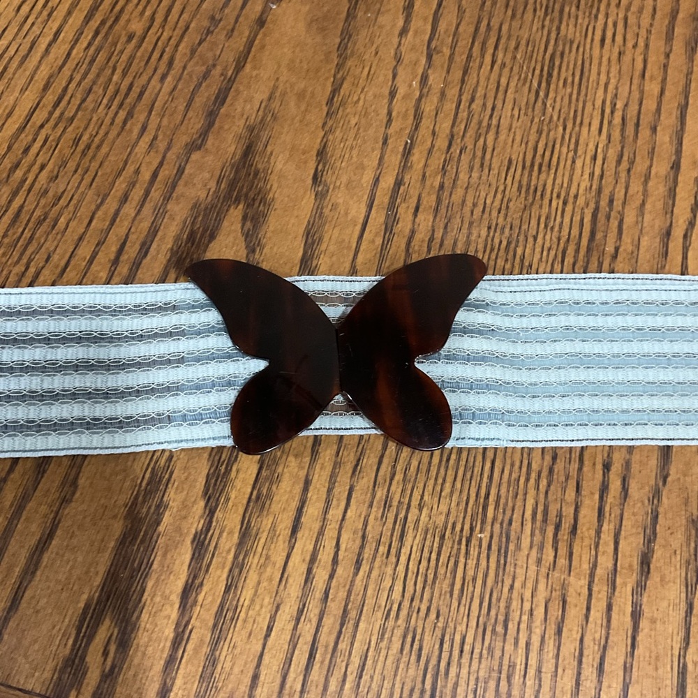 Pretty Tortoise Shell Butterfly Buckle & Blue Lacey Stretch Belt
